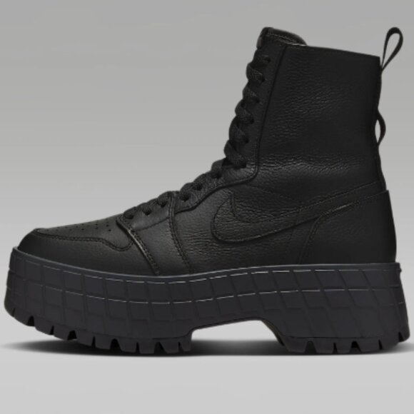 Air Jordan 1 Brooklyn Women's Boots Size 7.5 - Picture 3 of 3